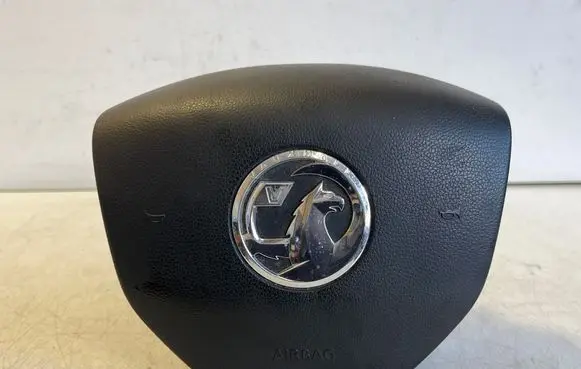 Opel Vivaro Steering wheel airbag 98334058ZD 5A3KAB3047600A 311382899P9