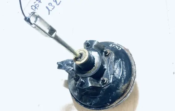 Volkswagen Golf II Brake booster 191812161a
