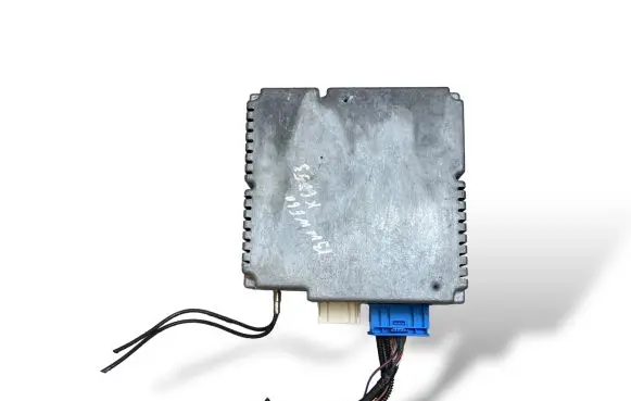 BMW 5 E60 E61 Video control module 6958396 001545 037102801