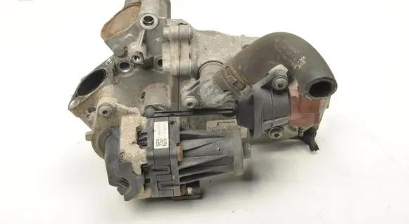 Opel Astra J EGR valve 55236303