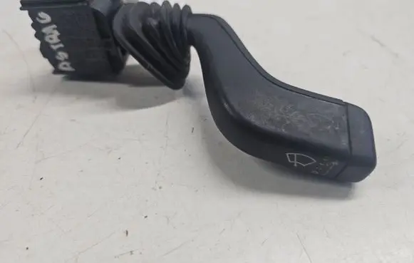 Opel Astra G Wiper control stalk 090243395501