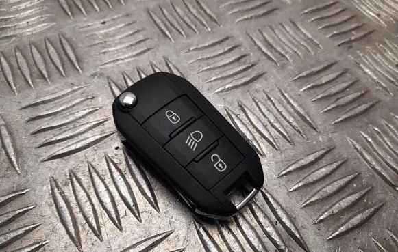 Ignition key/card
