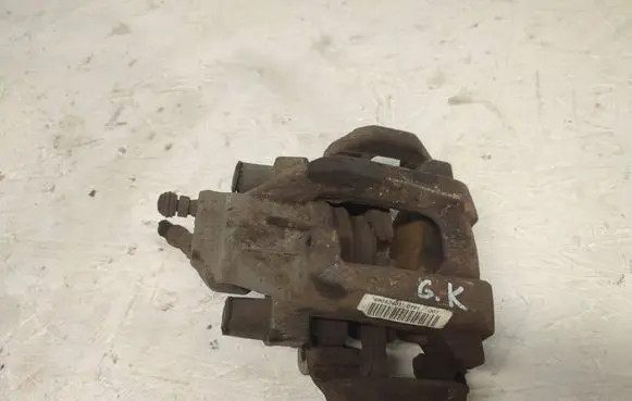 Mercedes-Benz GL X164 Rear brake caliper