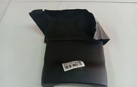 Volkswagen PASSAT B7 Steering wheel column trim 3C0858560D