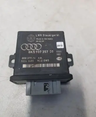 Audi A4 S4 B8 8K Light module LCM 8K5907357