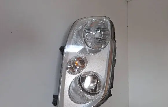 Volkswagen Caddy Headlight/headlamp 2K0941006D 4VEX13005AJ 20011602A
