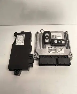 Engine ECU kit and lock set