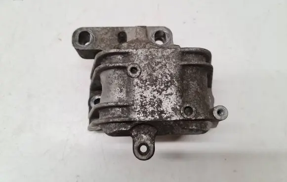 Volkswagen Caddy Engine mount bracket 1K0199262BA