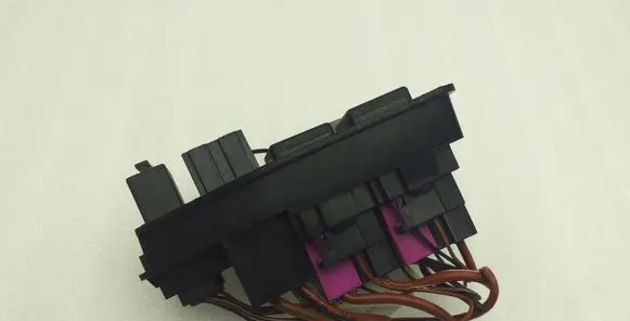 Porsche Panamera (970) Fuse module 97061044500 3D0951253A