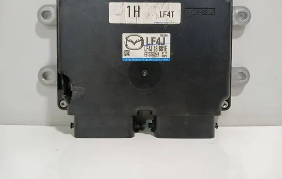 Mazda 6 Engine control unit/module LF4J18881E K6266 E6T57572H1