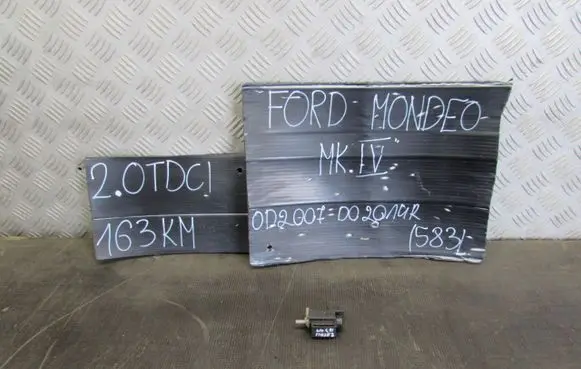 Ford Mondeo MK IV Vacuum valve 