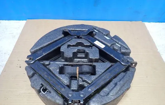 Opel Astra J Lift Jack 13323032 537274672 537274677