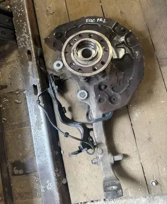 Mercedes-Benz EQC Front wheel hub VEDV