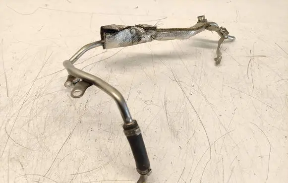Mercedes-Benz C W205 Engine coolant pipe/hose A6542000000