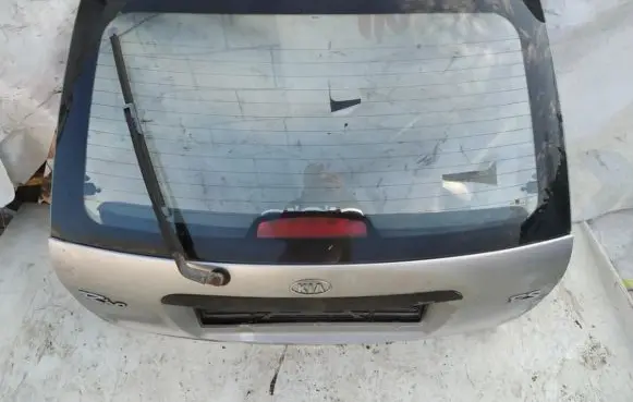 KIA Rio Tailgate/trunk/boot lid