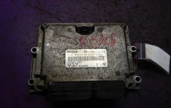 Alfa Romeo 147 Engine control unit/module ECU 73501227