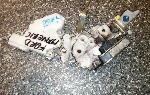 Ford Maverick Tailgate/trunk/boot lock/catch/latch 8055301U61