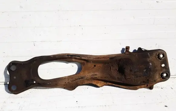 Mazda 323 F Front subframe