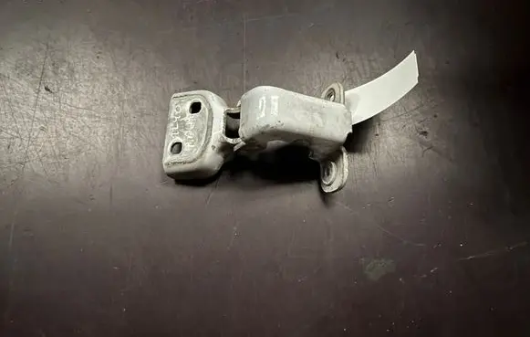 Front door upper hinge