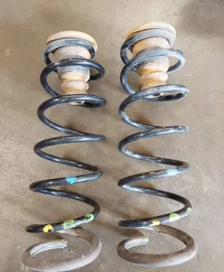 Citroen C4 I Picasso Rear coil spring