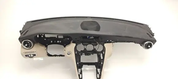 Mercedes-Benz C W205 Dashboard 2056801704