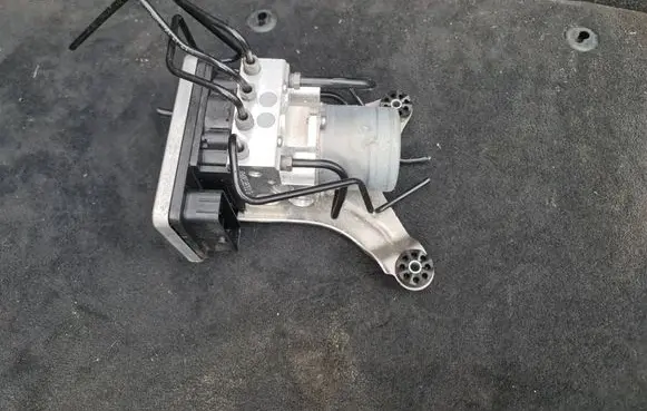BMW 7 G11 G12 ABS control unit/module 6889165 6889166 54087674C
