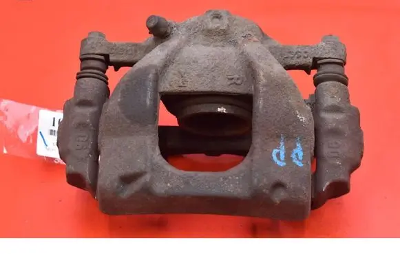 Toyota Avensis Verso Front brake caliper 