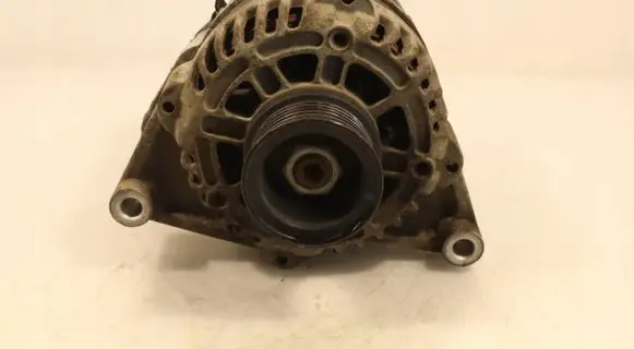 Chevrolet Aveo Generator/alternator 13579664