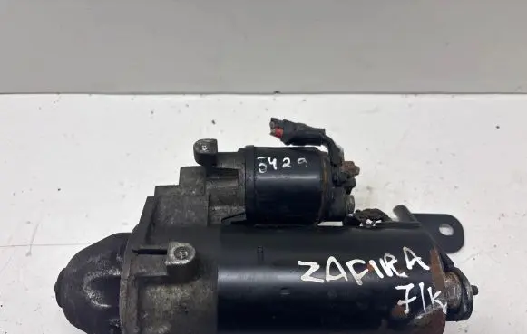 Opel Zafira A Starter motor 0001109055