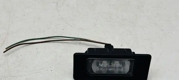 Audi Q3 8U Number plate light 4G0943021