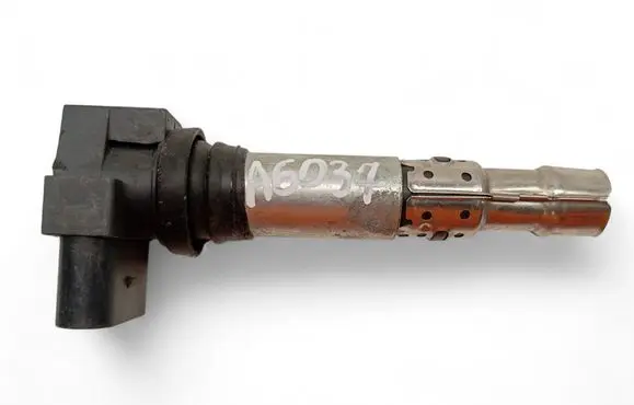 Seat Ibiza IV (6J,6P) High voltage ignition coil 036905715