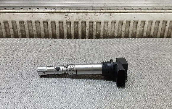 Volkswagen Fox High voltage ignition coil 03D905715A