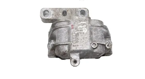 Audi TT TTS Mk2 Engine mount bracket 8J0199262