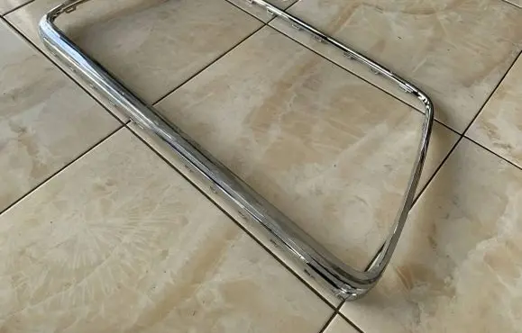 Audi A4 S4 B8 8K Front bumper upper radiator grill 8K0853651