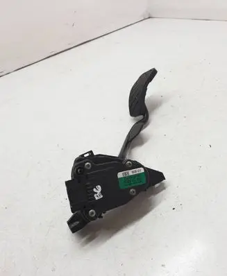 Audi A4 S4 B7 8E 8H Accelerator throttle pedal 8E2721523E