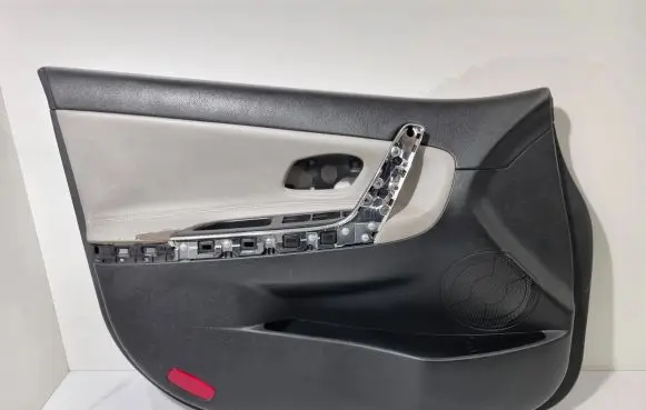 KIA Ceed Front door card panel trim 82330A2020 82370A2000 82350A2000