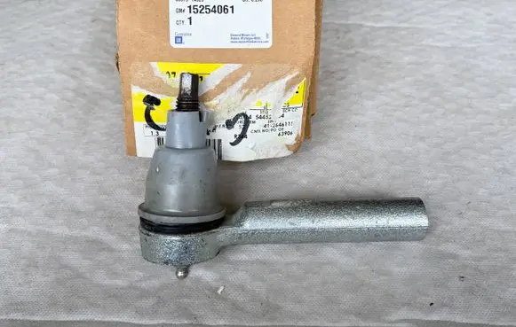 Chevrolet Tahoe Steering tie rod end 15254061BLCP 15254061 GR6233