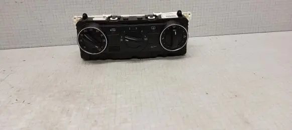 Mercedes-Benz A W169 Climate control unit 1698301385 69780005