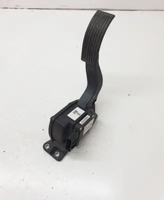 Hyundai Santa Fe Accelerator throttle pedal 327262B900 BHK0187A2B900