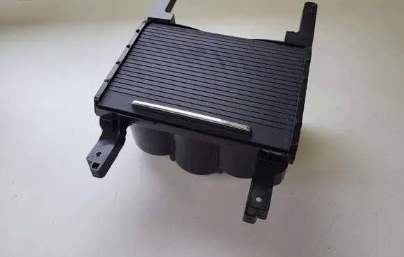 Skoda Superb B8 (3V) Cup holder 