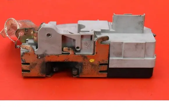 Citroen C5 Front door lock