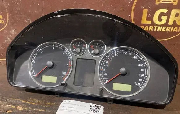 Volkswagen Sharan Speedometer (instrument cluster) 7M3920800H