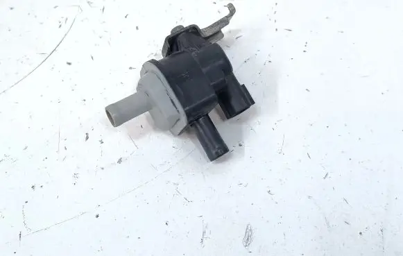 Toyota Prius+ (ZVW40) Turbo solenoid valve 9091012279 1362007110