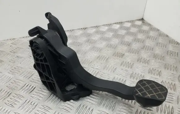 Clutch pedal