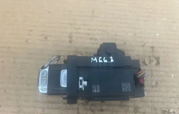 Audi Q5 SQ5 8R Ignition lock 8K0909131 3330