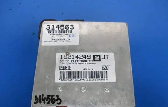 Opel Tigra A Engine control unit/module ECU