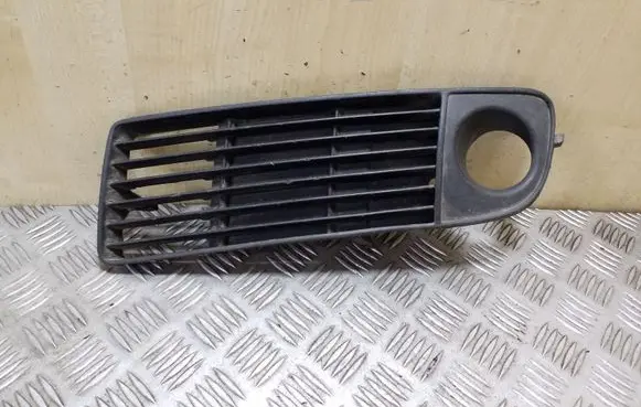 Audi A6 Allroad C5 Front fog light trim/grill 4B0807681J