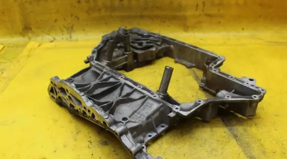 Audi A8 S8 D3 4E Oil sump