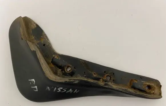 Nissan Almera N16 Front mudguard 