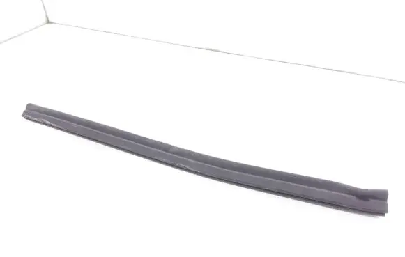 BMW 5 E60 E61 Engine compartment rubber 